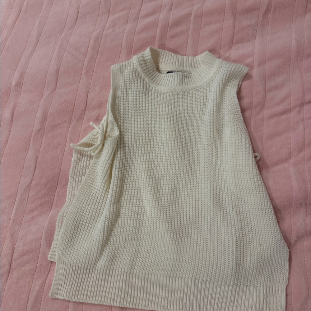 SHEIN Ivory Ribbed Knit Top